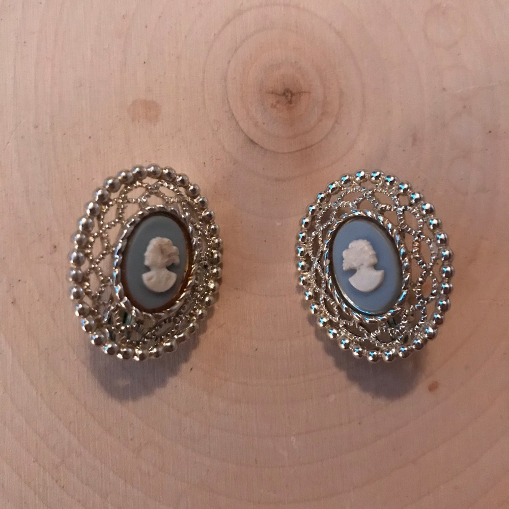 Clip on portrait earrings